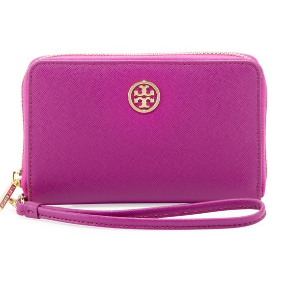 Tory Burch Handbags - Tory Burch Robinson Wristlet Smartphone Fuchsia
